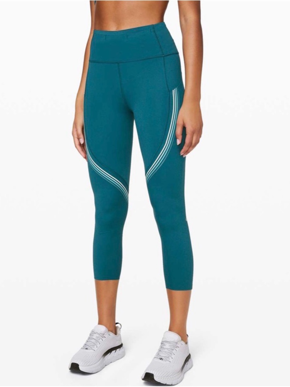 Lululemon Speed Limit Crop 23" in the color Bermuda Teal size 6